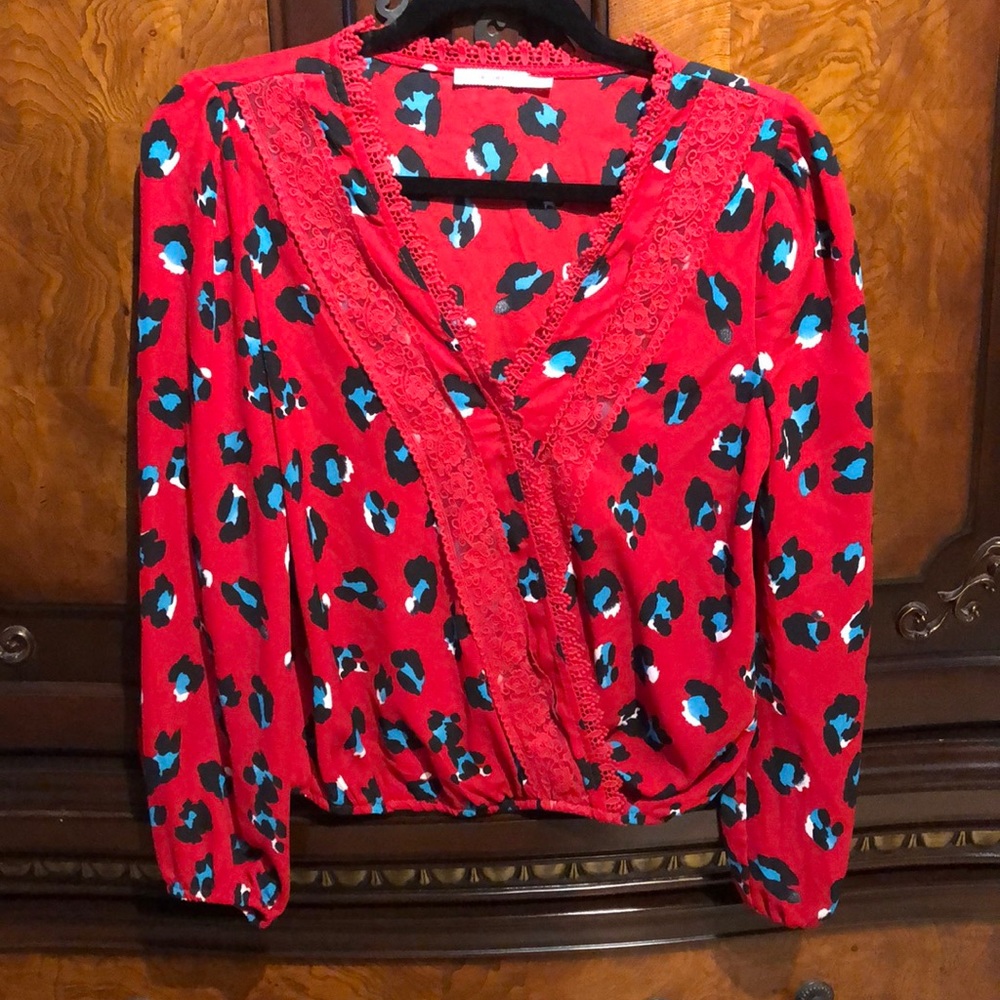 Mi Ami red animal print blouse size small